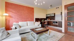 Część wypoczynkowa w obiekcie Dom & House - Apartments Parkur Sopot