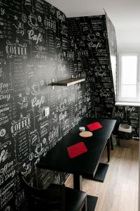 Photo de la galerie de l'établissement Le Cotentin Appart'hôtels & Restaurant le Cot', à Portbail 36 autres photos