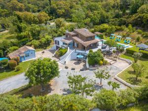 Το κτήριο όπου στεγάζεται  το bed & breakfast