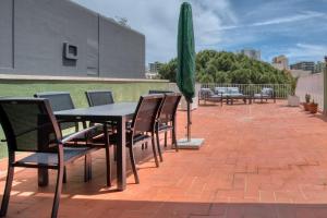 Balkón alebo terasa v ubytovaní Albatros Apartament per 5 persones en ple centre amb gran terrassa i aparcament a 5 minuts de la Platja Gran