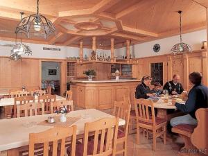 Hosté ubytování Hotel Landgasthof Hacker