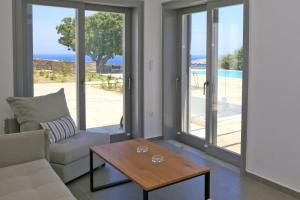 Bazén v ubytovaní Harma Villas alebo v jeho blízkosti