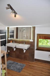 Postel nebo postele na pokoji v ubytování Ferienwohnung Staudach, Apartment