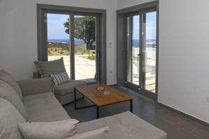 Posedenie v ubytovaní Harma Villas
