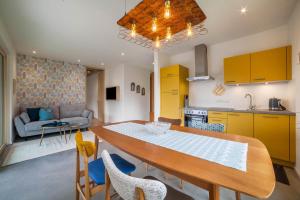 Kuchyň nebo kuchyňský kout v ubytování Apartment Das Eckige + 22 fotografií