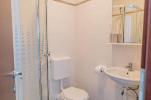 Koupelna v ubytování Guesthouse Kamarin