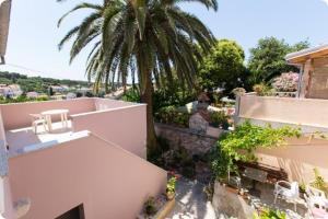 Fotografie z fotogalerie ubytování Apartment in Mali Lošinj with terrace, air conditioning (3683-2) v destinaci Mali Lošinj