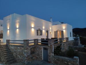 Budova, kde se vila nachází