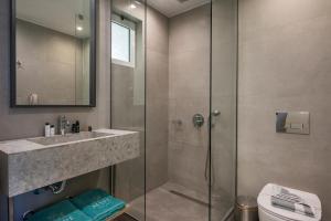 Koupelna v ubytování Mare Blue Suites