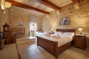 Gallery image of Superb Maltese Farmhouse with Private Pool in Victoria