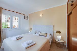 Posteľ alebo postele v izbe v ubytovaní Apartamento Casa de Maretas + 17 fotografií