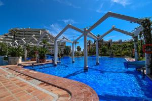 The swimming pool at or close to BENAL BEACH, Superb 2 Bedroom 2 Bathroom Beach front Apartment sleeps 6