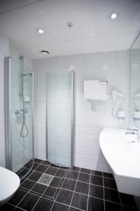 Koupelna v ubytování Bryne Hotell