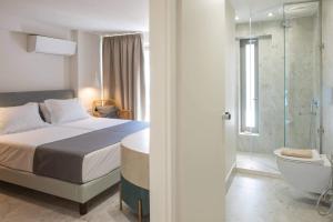 Ванная комната в Nama Sea Side Suites