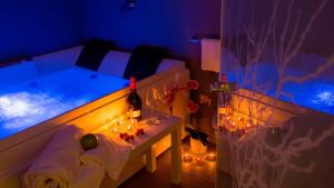 卡塔尼亚ETNEA 208 LUXURY JACUZZI SUITE Catania的相册照片