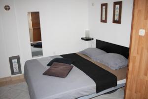 Fotografie z fotogalerie ubytování Studio Apartment in Vrsi with Terrace, Air conditioning, Wi-Fi (4824-1) v destinaci Vrsi