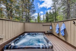 Mynd úr myndasafni af 6 Red Cedar í Sunriver
