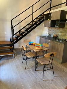 Kuchyňa alebo kuchynka v ubytovaní Exclusive Loft con piscina Dal Picciotto