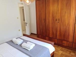 Gallery image of Grand Apartment in Néa Khilí
