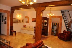 Posezení v ubytování Basilicata Host to Host - Storia, mare e relax - la casa che cercate - + 23 fotografií