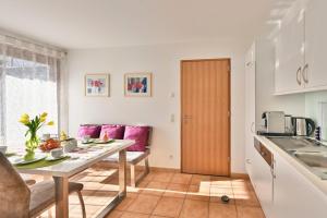 Kuchyň nebo kuchyňský kout v ubytování Appartements Haus Dr Muxel