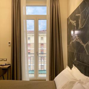 Gallery image of Municipio Luxury Suite in Naples