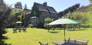 Zahrada ubytování Penmachno Hall - self catering suite