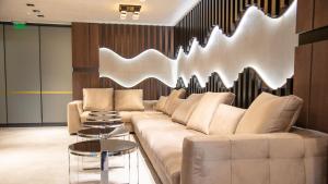 A seating area at Aparthotel Paradiso