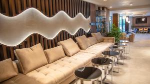 A seating area at Aparthotel Paradiso