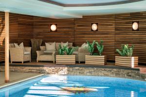 Bazén v ubytování Hotel Sunnwies nebo v jeho okolí