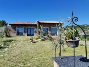 Agriturismo Incanto della Natura外面的花园