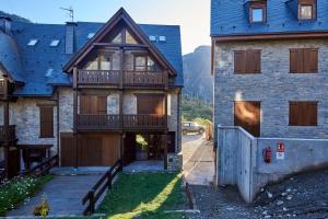 Foto de la galería de PRECIOSA CASA, NAUT ARAN, ALTO ARAN, GESSA, A 4 KM DE BAQUEIRA, 212 M2 wifi en Gessa