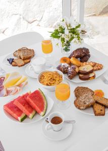 Завтрак для гостей Il Gabbiano