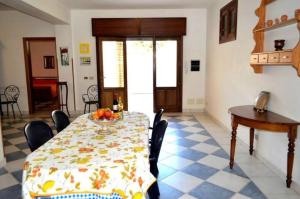 Posedenie v ubytovaní Villa PARADISE BIFAMILIARE San vito lo capo