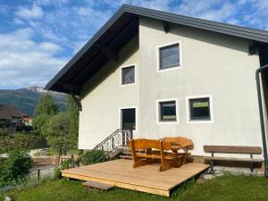 Nespecifikovaný výhled na hory nebo výhled na hory při pohledu z apartmánu
