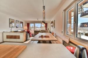 Posezení v ubytování Hollandia 15 + 25 fotografií