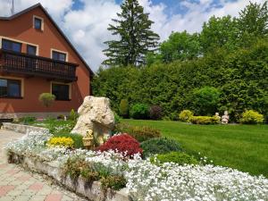 Zahrada ubytování Apartmány Okoun