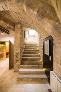 Fotografie z fotogalerie ubytování L'Autel La Crypte Mystérieuse de Rouen - sauna & balnéo v destinaci Rouen
