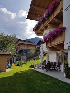 Vonkajšia záhrada v ubytovaní Apartment in Fügenberg/Zillertal 727