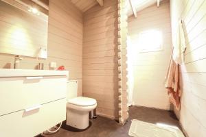Ein Badezimmer in der Unterkunft Mwezi Boutique Resort