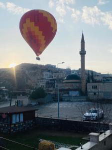 Afbeelding uit fotogalerij van Çavuşin Cave House-Cappadocia in Goreme