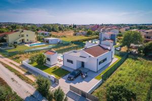 Budova, kde se vila nachází