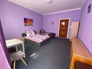Posteľ alebo postele v izbe v ubytovaní Bon Voyage Apartments
