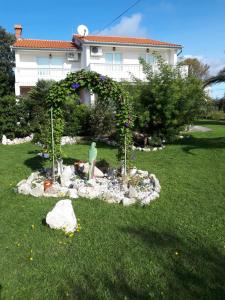Zahrada ubytování Apartments Makaus