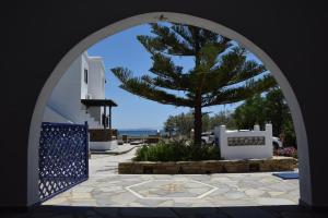 Porto Apergis, Agios Ioannis Tinos – Updated 2023 Prices