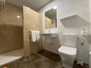 Kúpeľňa v ubytovaní Apartamentos Oasis Benidorm