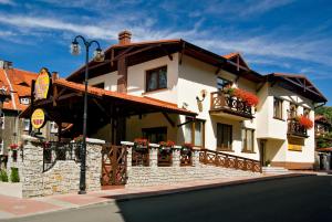 Budova, kde se hotel nachází