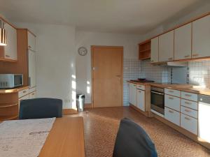 Zdjęcie z galerii obiektu Ferienwohnung Monika 2 w mieście Innsbruck