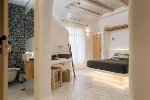 Posteľ alebo postele v izbe v ubytovaní Galini Hotel + 37 fotografií