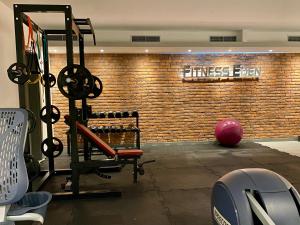 Fitness centrum a/nebo fitness zařízení v ubytování Hotel Eden